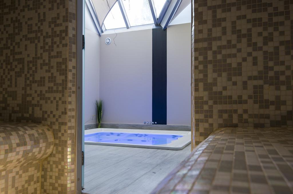 Espace Zen'Ing Gondecourt エクステリア 写真